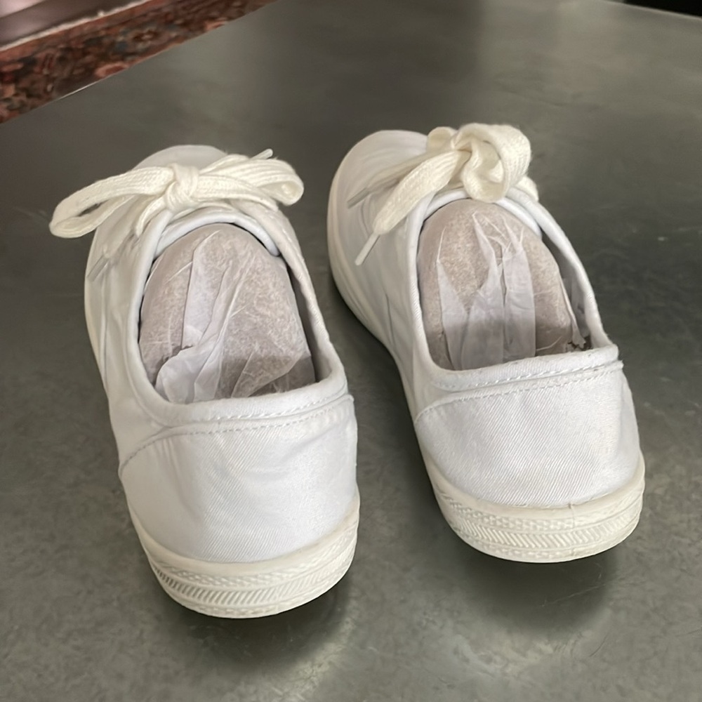 Wild Fable Women’s Canvas Sneakers - Picture 8 of 14